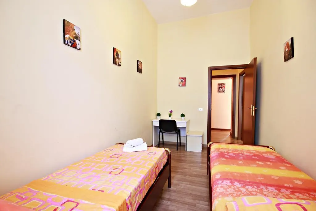 Quattro Passi Al Colosseo Apartment Rome